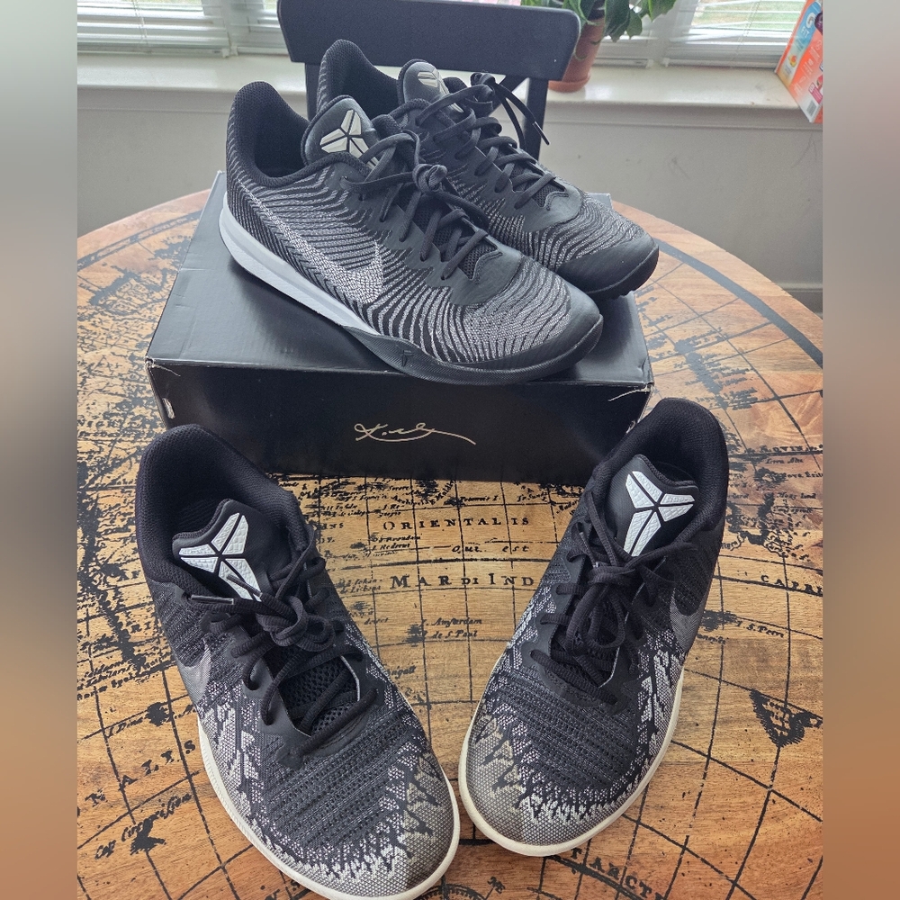 Kobe Size 10